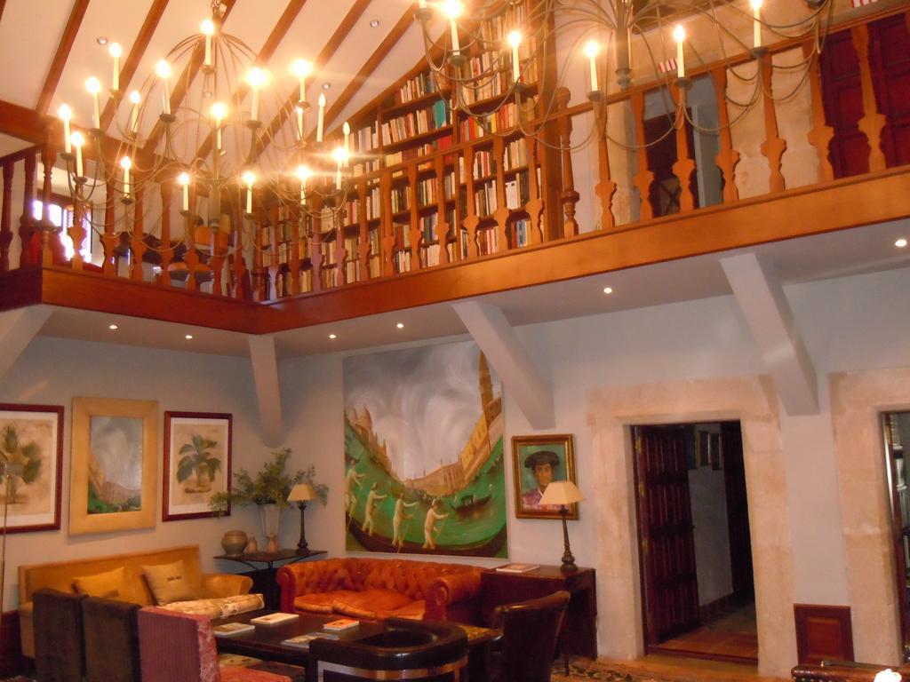 Palacio Chaves Hotel Trujillo Zewnętrze zdjęcie